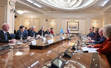 Глава государства провел встречу с Председателем Совета Федерации России Валентиной Матвиенко