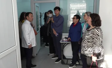 Тоғызқұмалақтан әлем чемпионатына келген шетелдік делегация кардиология орталығына барды