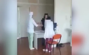 Медицина қызметкерлеріне күш көрсеткендер 12 жылға дейін бас бостандығынан айырылады