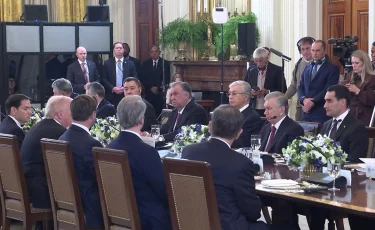 Дональд Трамп встретился в Белом доме с Главами государств пяти стран Центральной Азии