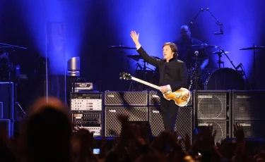 Молчаливый протест: Пол Маккартни и другие поп- и рок-звезды записали «альбом тишины»