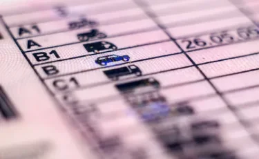 Водительские права: с 2026 года теоретический экзамен будет принимать ИИ