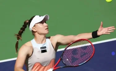 Елена Рыбакина принесла Казахстану победу на историческом турнире