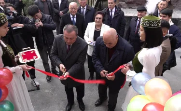 Алматыда  Оразалы Досбосынов атындағы жас ақындар орталығы ашылды