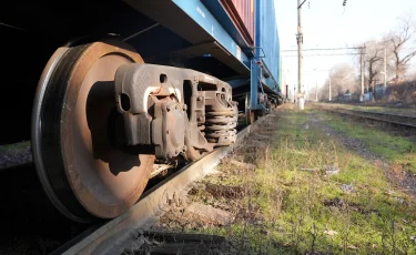 Грузовой поезд совершил наезд на человека в области Жетысу
