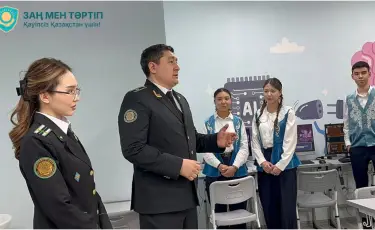 В школах Алматы проходит образовательный проект по финансовой безопасности «Qarzhy Saqshysy»