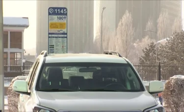 Астанадағы барлық автотұрақтар қала меншігіне өтті — Жеңіс Қасымбек