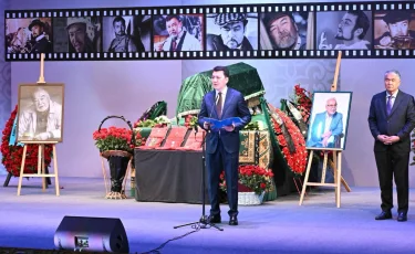 Алматыда Асанәлі Әшімовпен қоштасу рәсімі өтті