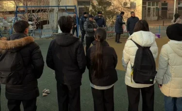 В Ауэзовском районе Алматы прошла акция против наркотиков