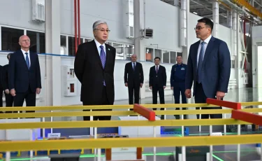 Президент Besqaru зауытымен танысты