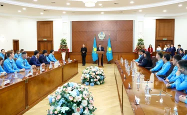 Бектенов XXV жазғы Сурдлимпиада ойындарының жүлдегерлері мен жаттықтырушыларына наградалар табыс етті