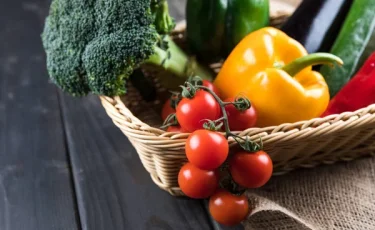 Без дефицита и ажиотажа: Правительство борется с подорожанием продуктов в преддверии Нового года