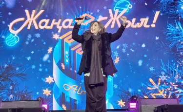 Алматының Астана алаңында мерекелік концерт өтіп жатыр