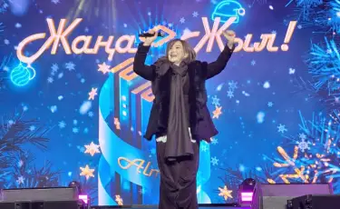 Алматының Астана алаңында мерекелік концерт өтіп жатыр
