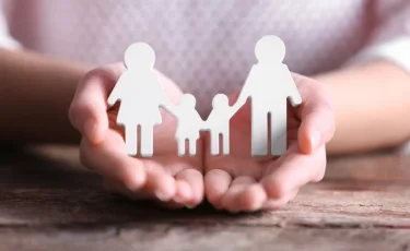 Государство ужесточает правила опеки: что изменится для детей-сирот