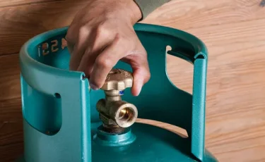 Произошел взрыв в кафе на станции Мойынты: есть жертвы и пострадавшие