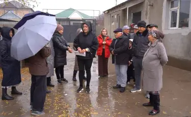 Радиофобия или реальная опасность: в Шымкенте жители против вышки мобильной связи