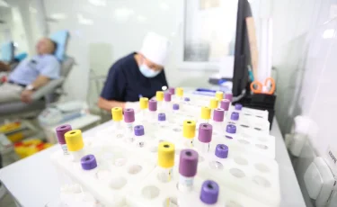 Алматыда сирек кездесетін аурумен ауыратын тұрғындарға қолдау күшейтіледі