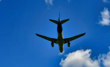 Прерванный полет: рейс КС-851 экстренно вернулся в аэропорт Алматы