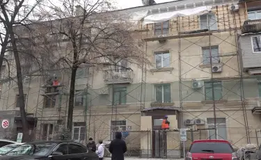 Аким Алматы проверил объекты реконструкции в Алмалинском районе
