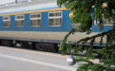Больше поездов к праздникам: нацперевозчик запускает дополнительные рейсы в преддверии Нового года