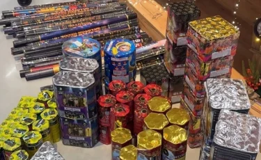 «Пиротехника - не игрушка»: подростки пострадали при использовании фейерверков