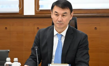 Алматы әкімі Дархан Сатыбалды азаматтарды қабылдады