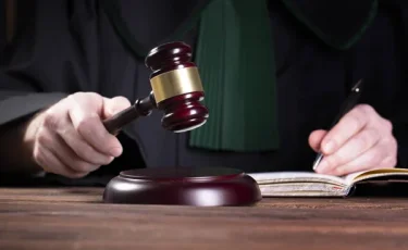 В Алматы ЧСИ присвоил себе 370 миллионов и дорогое имущество