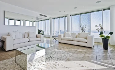 И снова скандал: Лариса Долина отказалась съезжать из квартиры Полины Лурье до 30 декабря