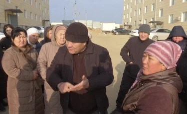 Ақтауда салымшылар заңсыз құрылысқа ақша салып, далада қалған