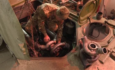 Тараздағы әскери бөлімде сарбаздар дайындық пен оқу тәжірибесін қалай ұштастырып жүр