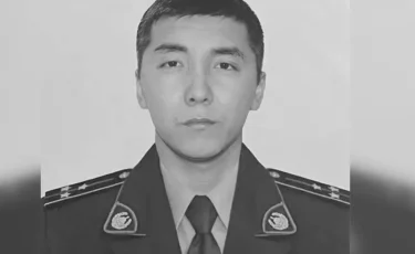 Погиб, исполняя долг: в Акмолинской области насмерть сбили полицейского