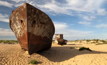Касым-Жомарт Токаев обратил внимание на экологическое состояние Аральского и Каспийского морей