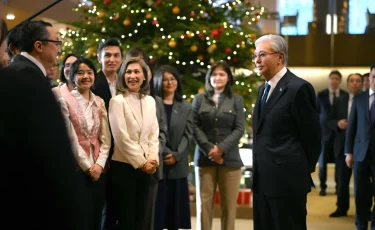 Касым-Жомарт Токаев провел встречу с соотечественниками, работающими в Японии