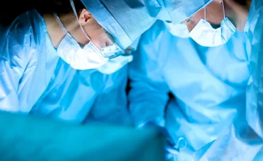 Трехлетний ребенок в Шымкенте проглотил 16 магнитов (видео)