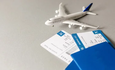 Обещал отдых, но испортил всё: туроператор обманул десятки алматинцев