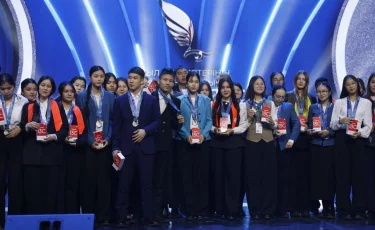 В Астане определили лучших учеников сельских школ