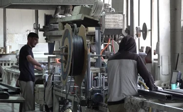 Шағын және орта бизнесті дамытуға айрықша мән беру керек - Мемлекет басшысы