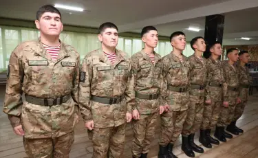 Такое бывает редко: в Таразе сразу четыре пары близнецов служат в Нацгвардии