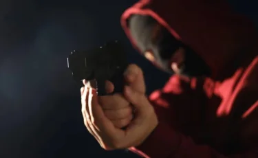 Вооруженное нападение на таверну: погибли не менее десяти человек