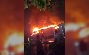 Трагедия на Гоа: пожар в ночном клубе унес жизни 25 человек (видео)