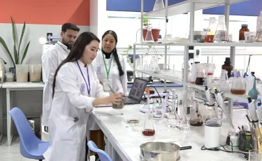 Алматинские учёные превращают обычные отходы в материалы будущего