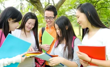 В Пекине иностранцы соревновались в знании казахского языка