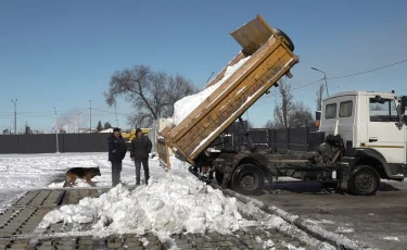 К зиме готовы: в Алматы запускают снегоплавильные пункты