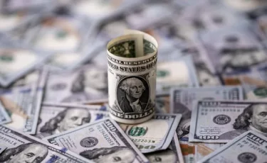 Движется по нисходящей: что происходит с долларом в Казахстане