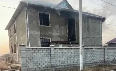 В Шымкенте скончалась 7-летняя девочка, пострадавшая при пожаре в Туркестанской области