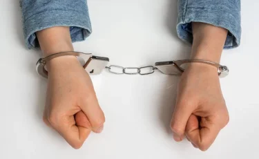 Қызметтік өкілеттігін пайдаланып, 34 млн теңге иемденген күдікті ұсталды