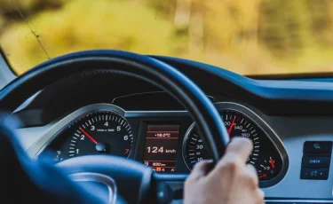 Лишают водительских прав: при каких диагнозах нельзя управлять автомобилем