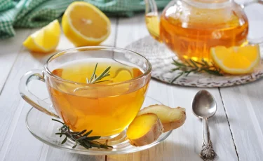 Скрытая угроза: почему нельзя запивать фрукты чаем