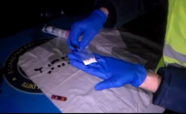 Алматинские полицейские задержали иностранца, распространявшего наркотики